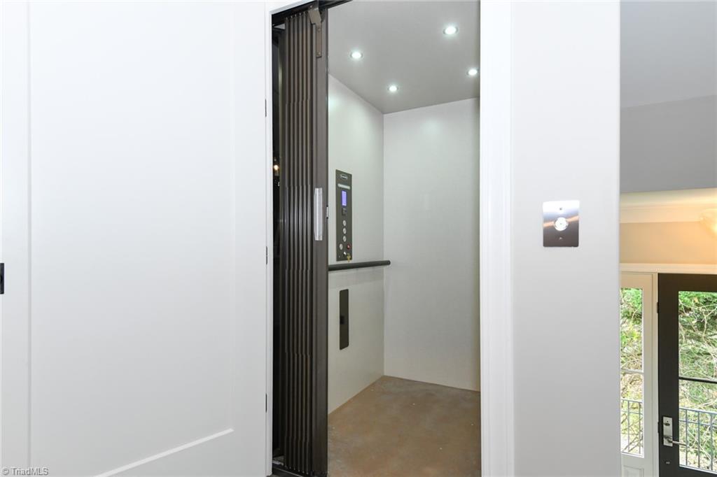 2917 Hayden Park Lane