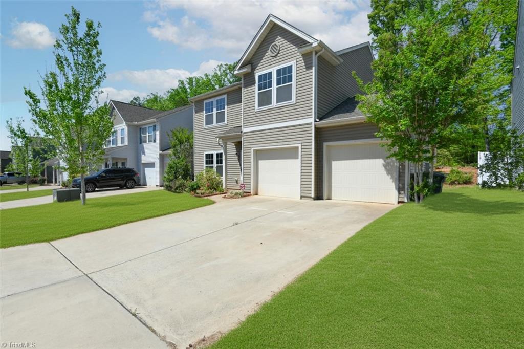 5031 Red Poll Drive