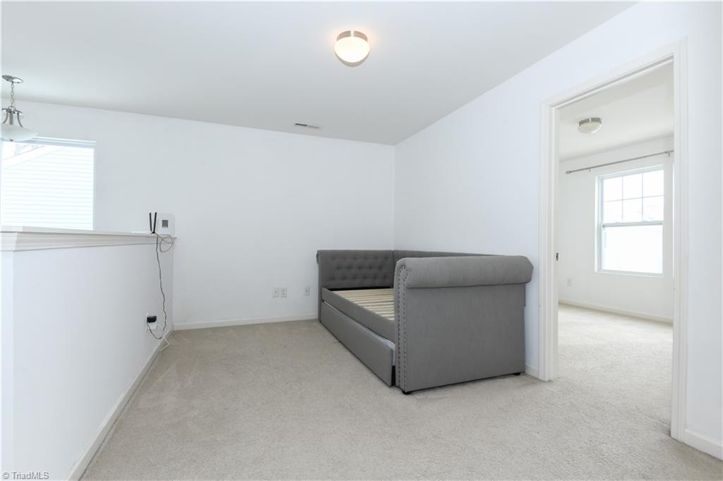 5031 Red Poll Drive