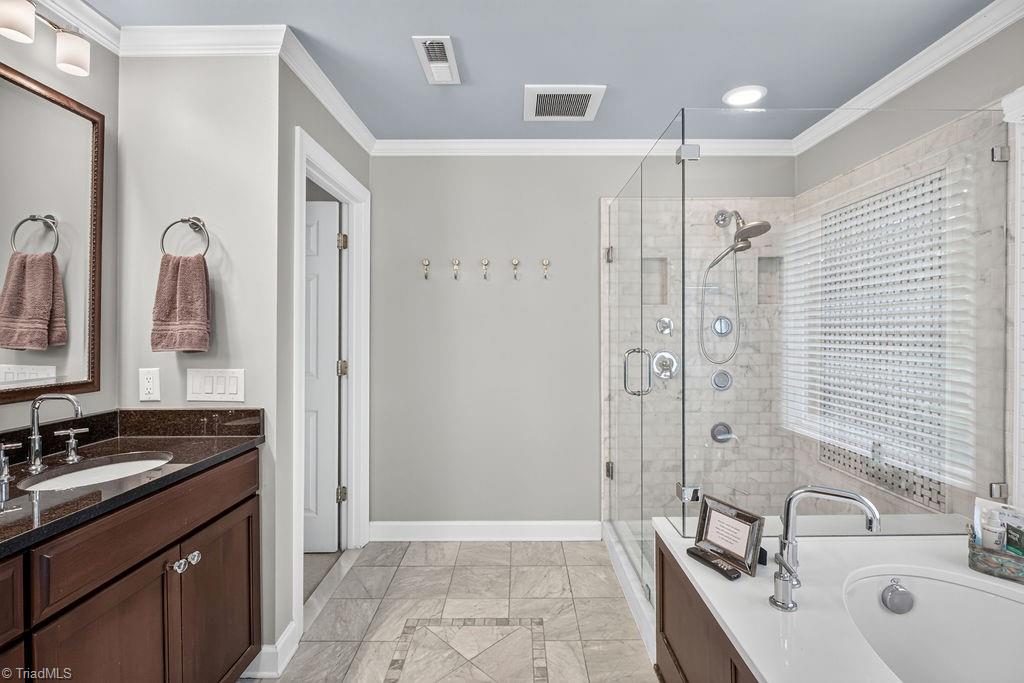 2700 Red Gate Court