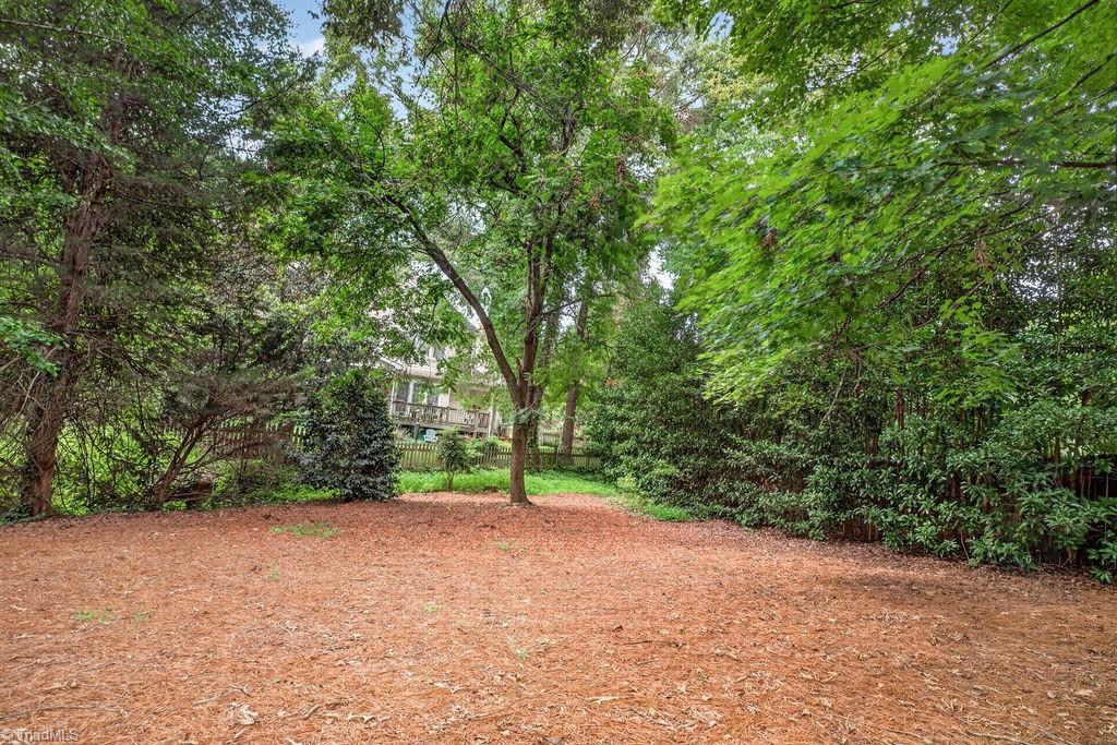 2700 Red Gate Court