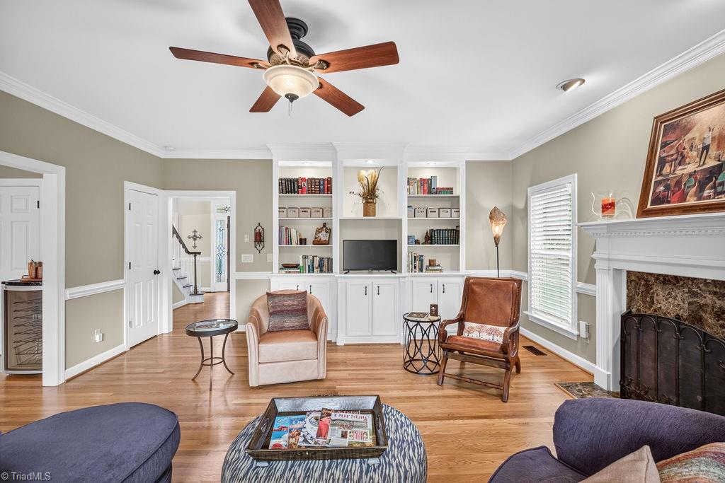 2700 Red Gate Court