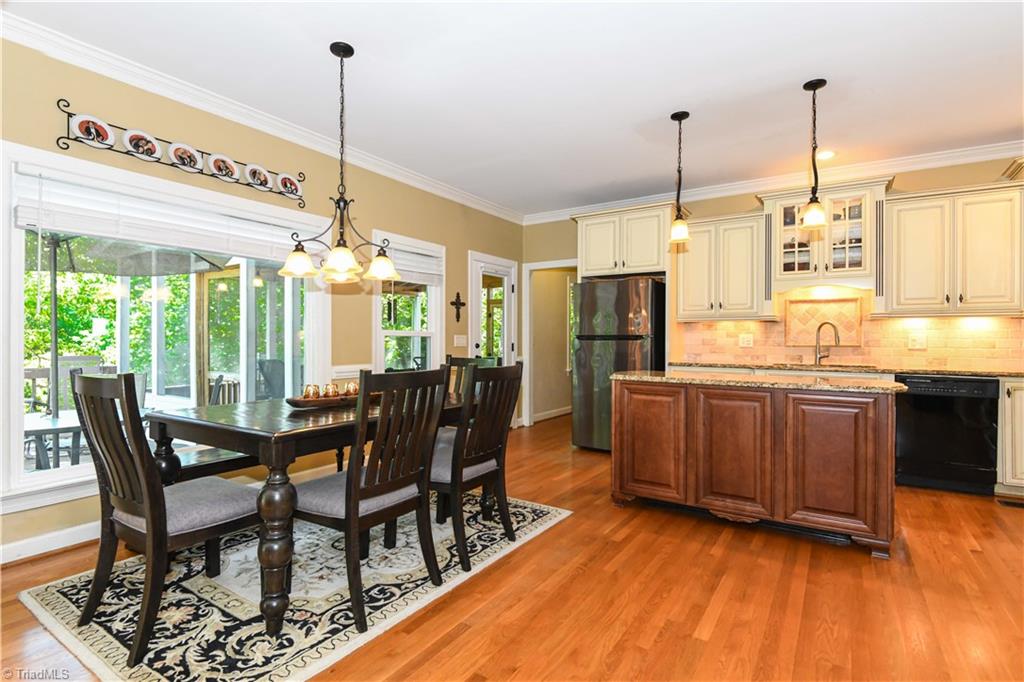 2700 Red Gate Court