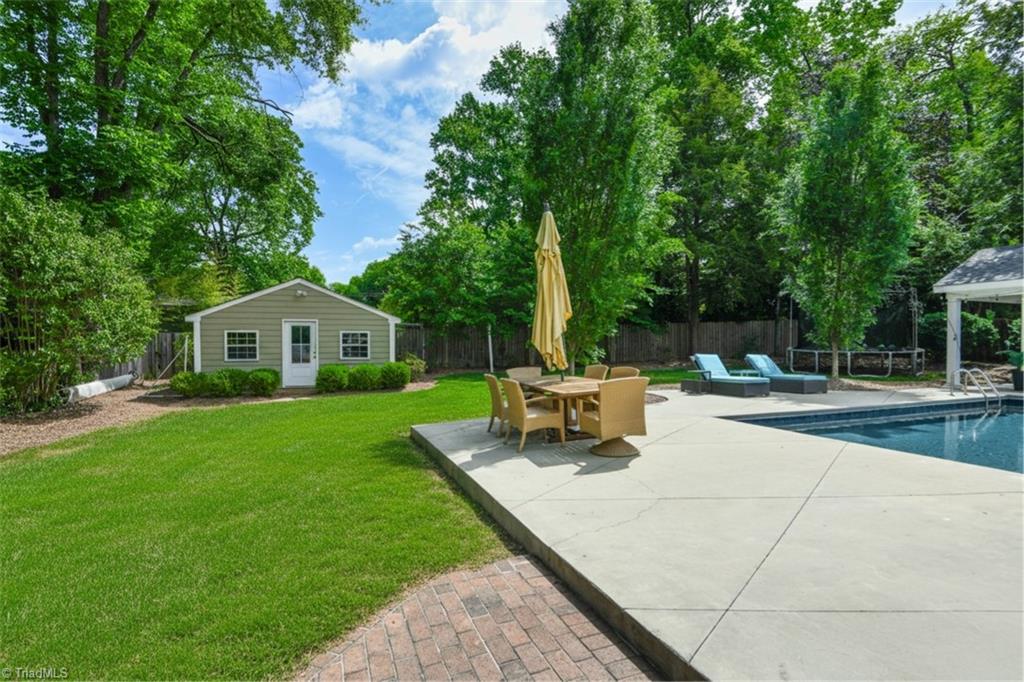2320 Danbury Road
