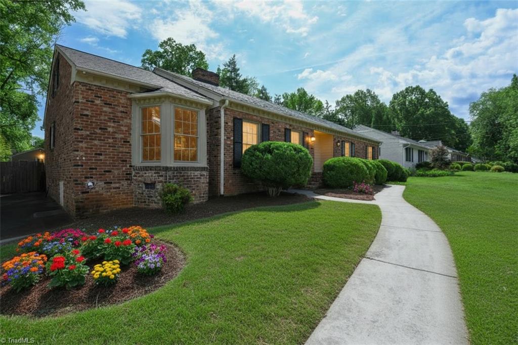 2320 Danbury Road