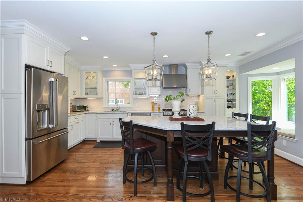 2320 Danbury Road