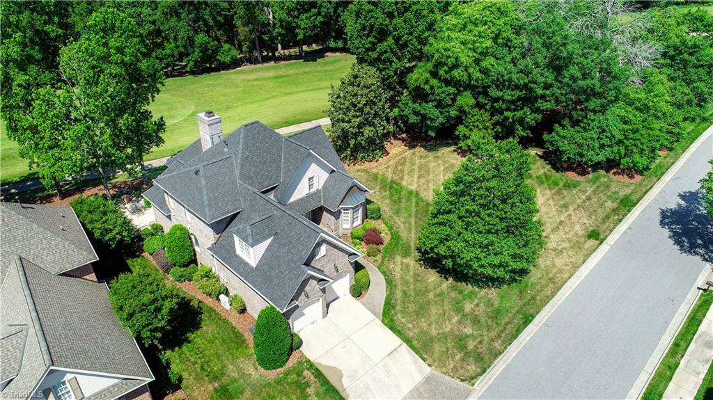 12 Hadley Park Court