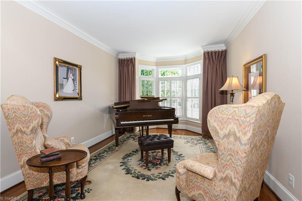 12 Hadley Park Court