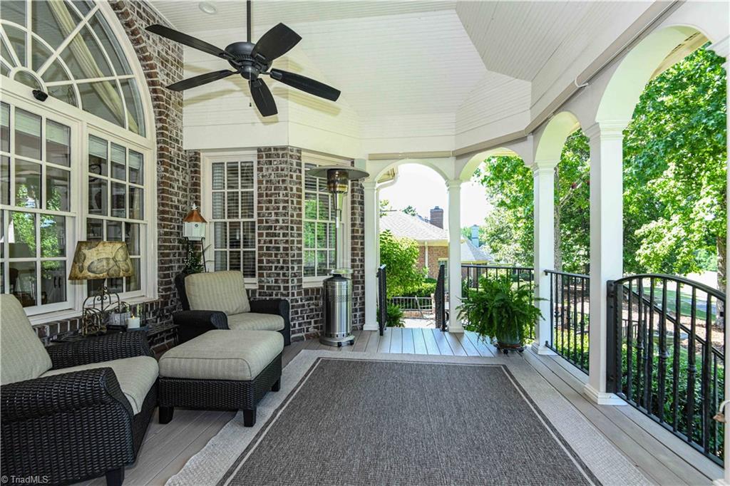 12 Hadley Park Court