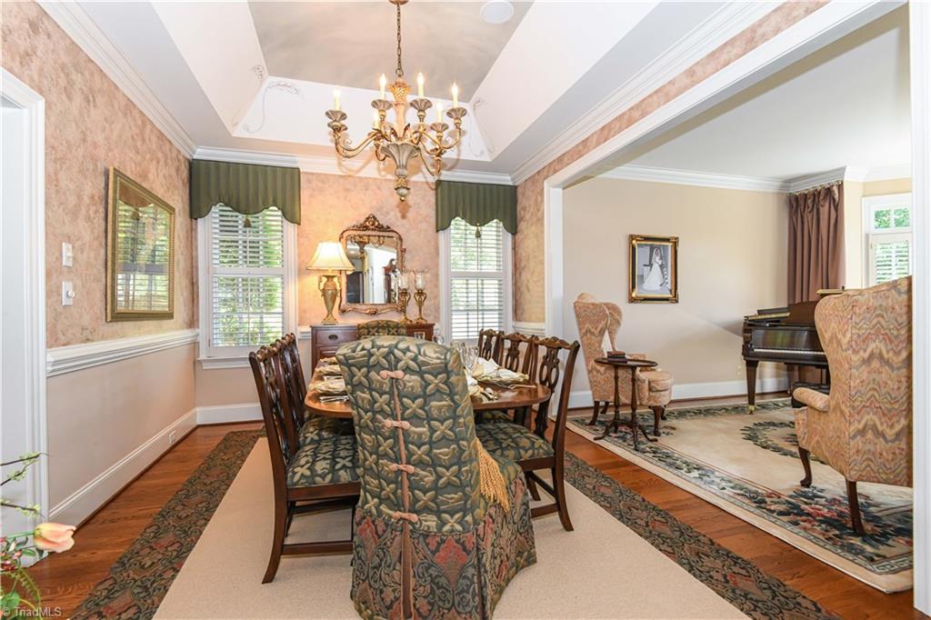 12 Hadley Park Court