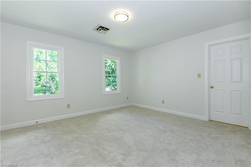 3 Charlottesville Court