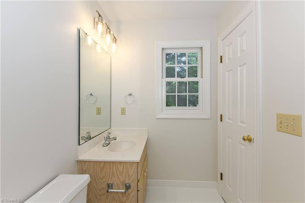 3 Charlottesville Court