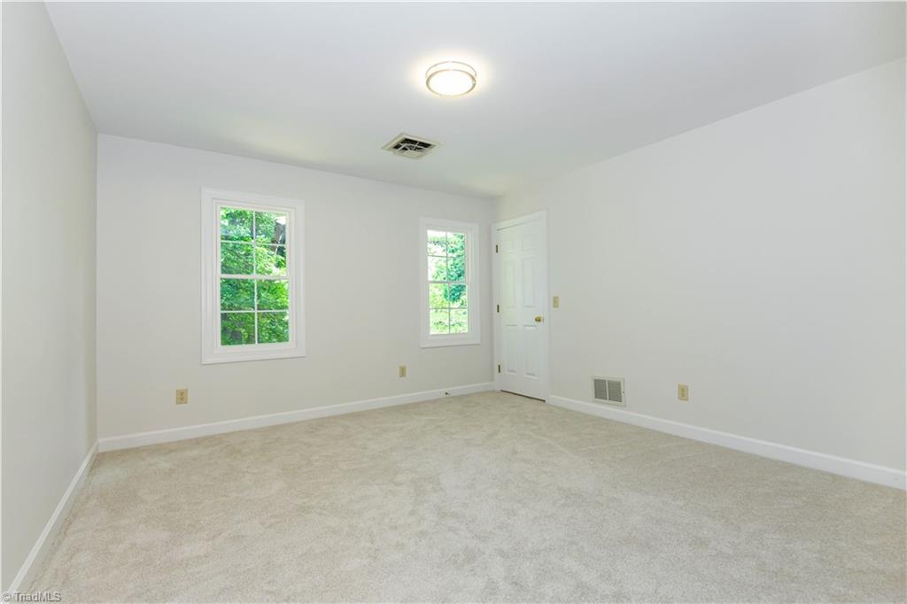 3 Charlottesville Court