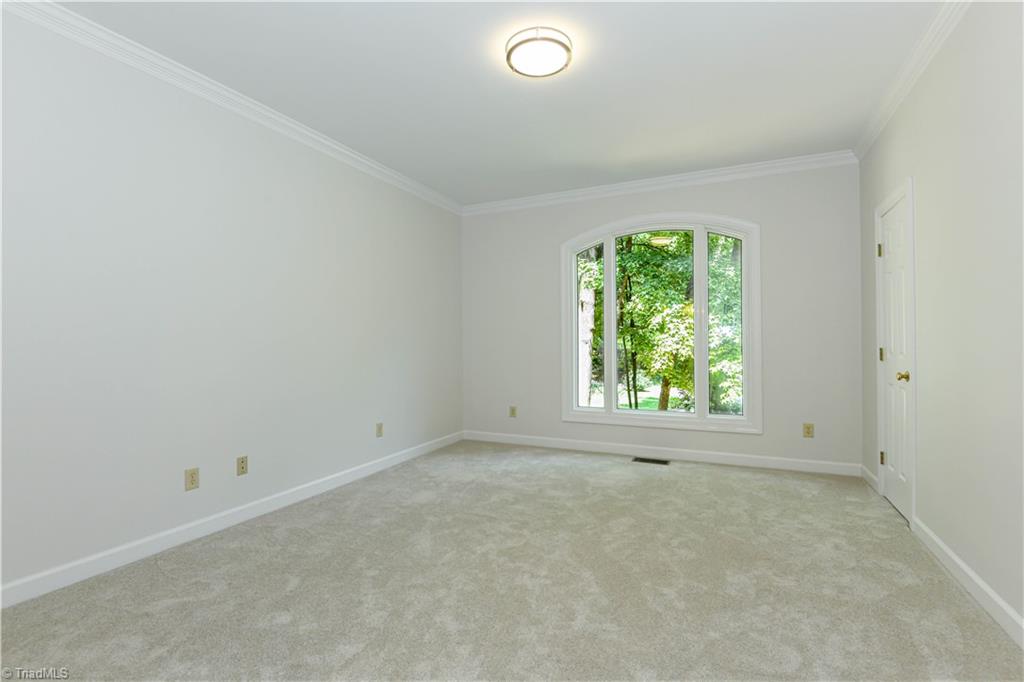 3 Charlottesville Court