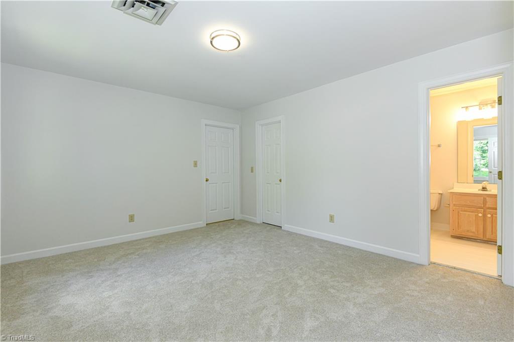 3 Charlottesville Court