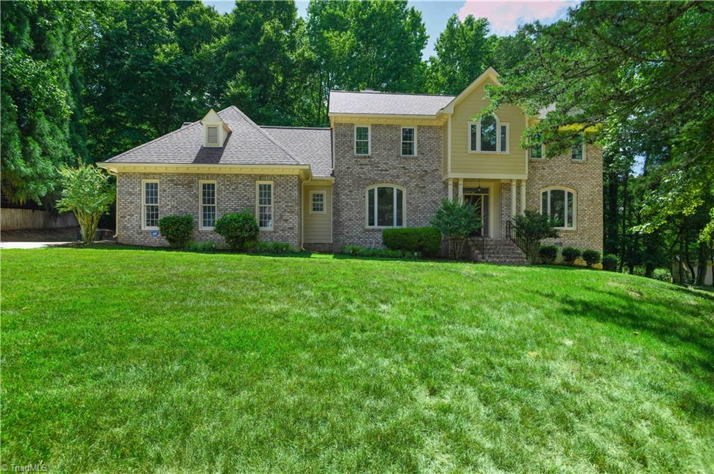 3 Charlottesville Court