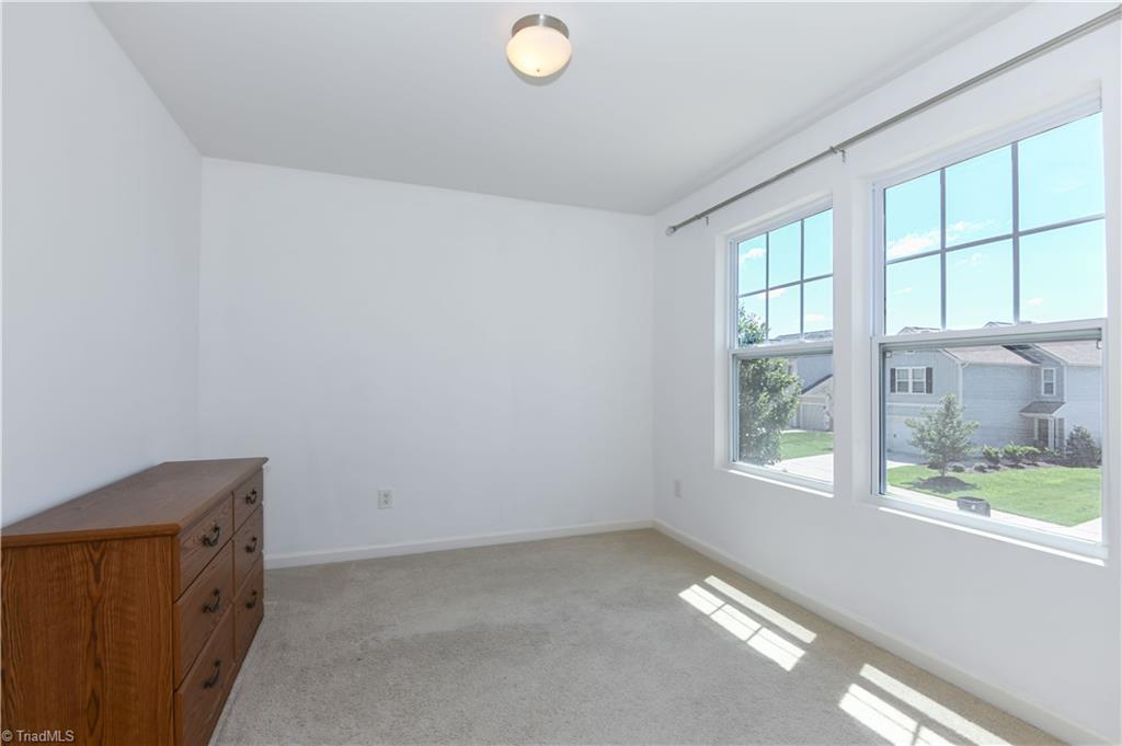 5031 Red Poll Drive