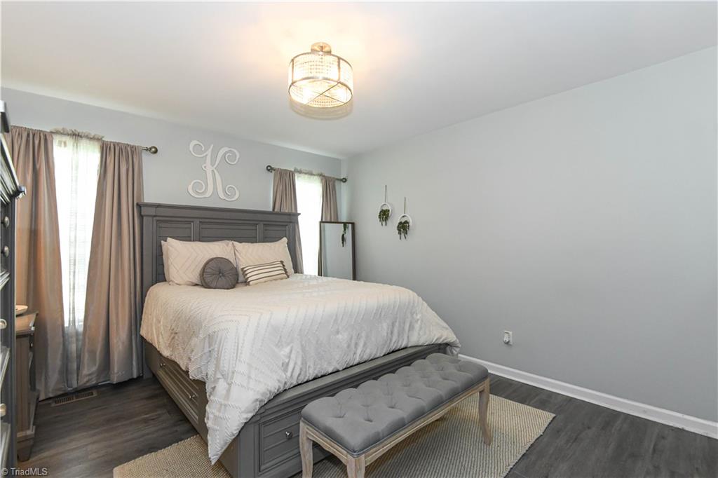 101 Valentine Court