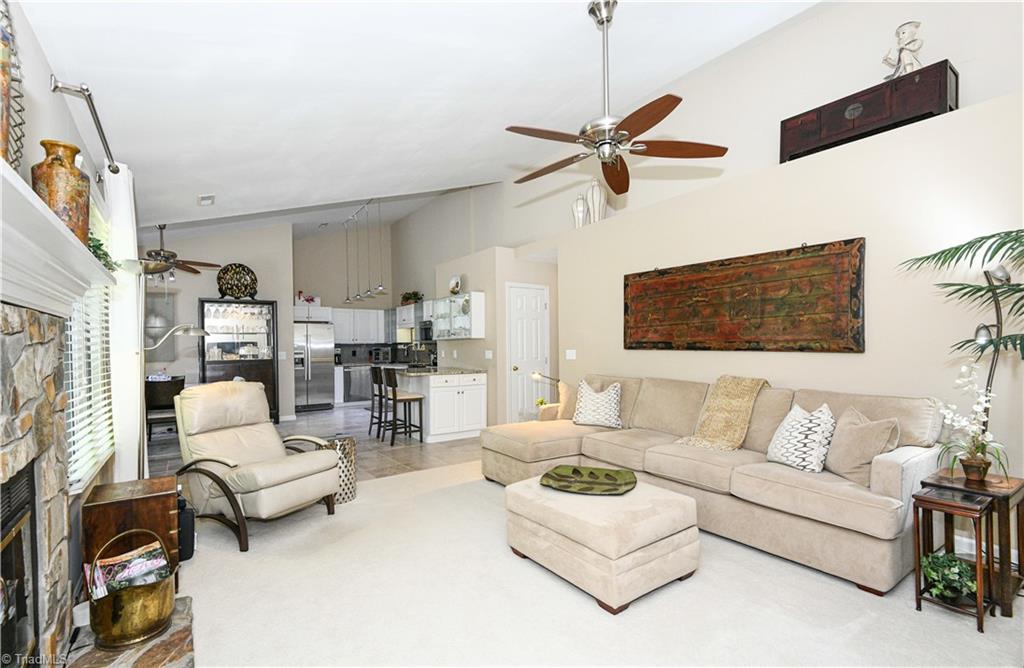4424 Cove Cay Lane