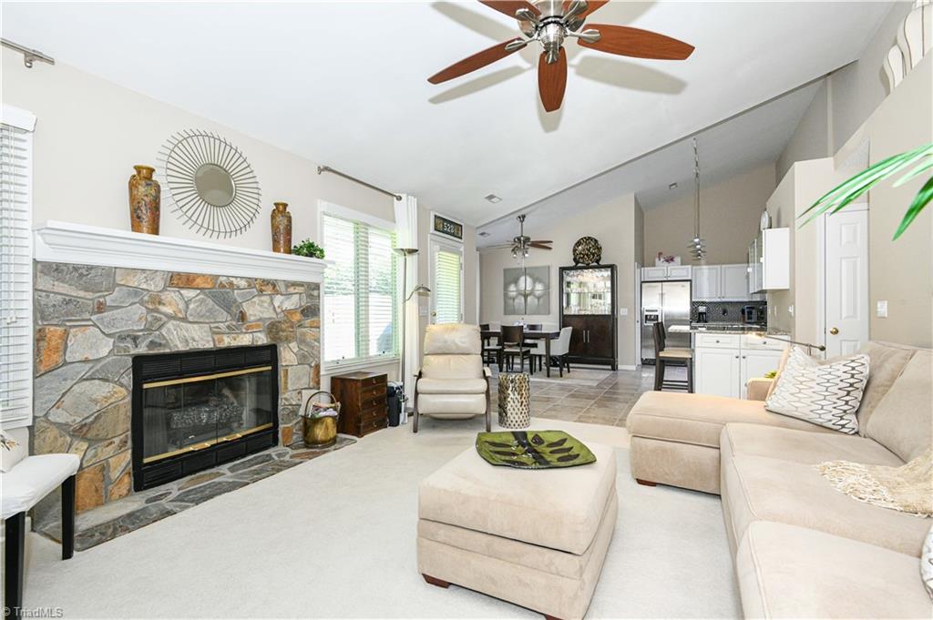 4424 Cove Cay Lane