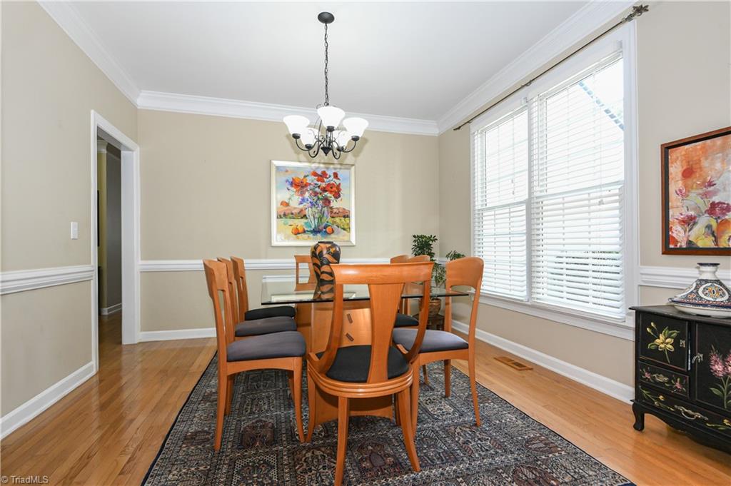 3 Veranda Court