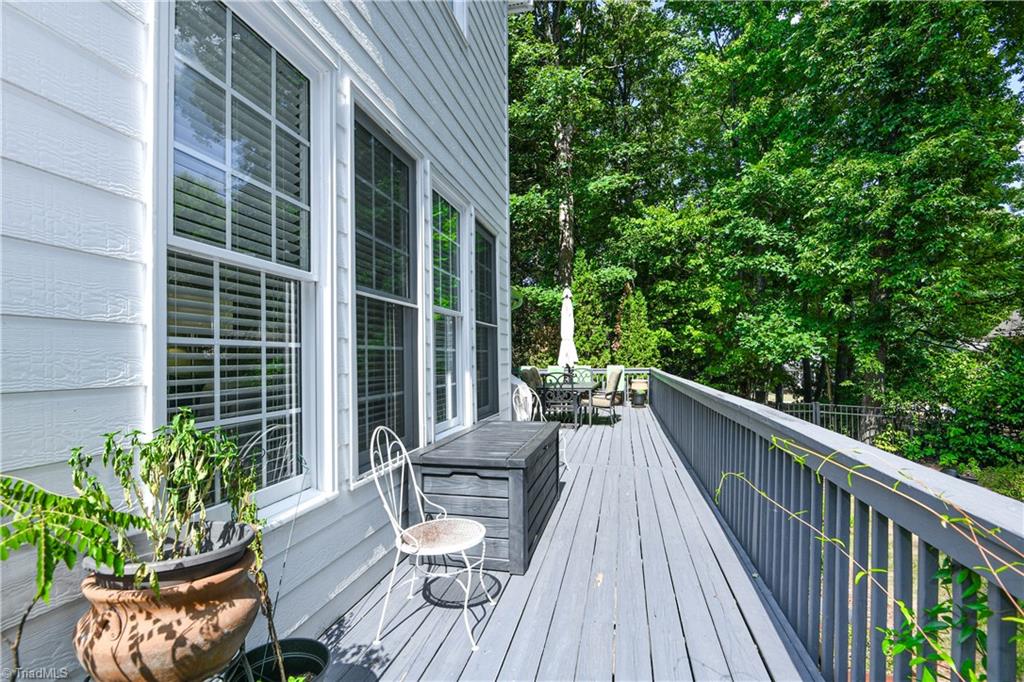 3 Veranda Court