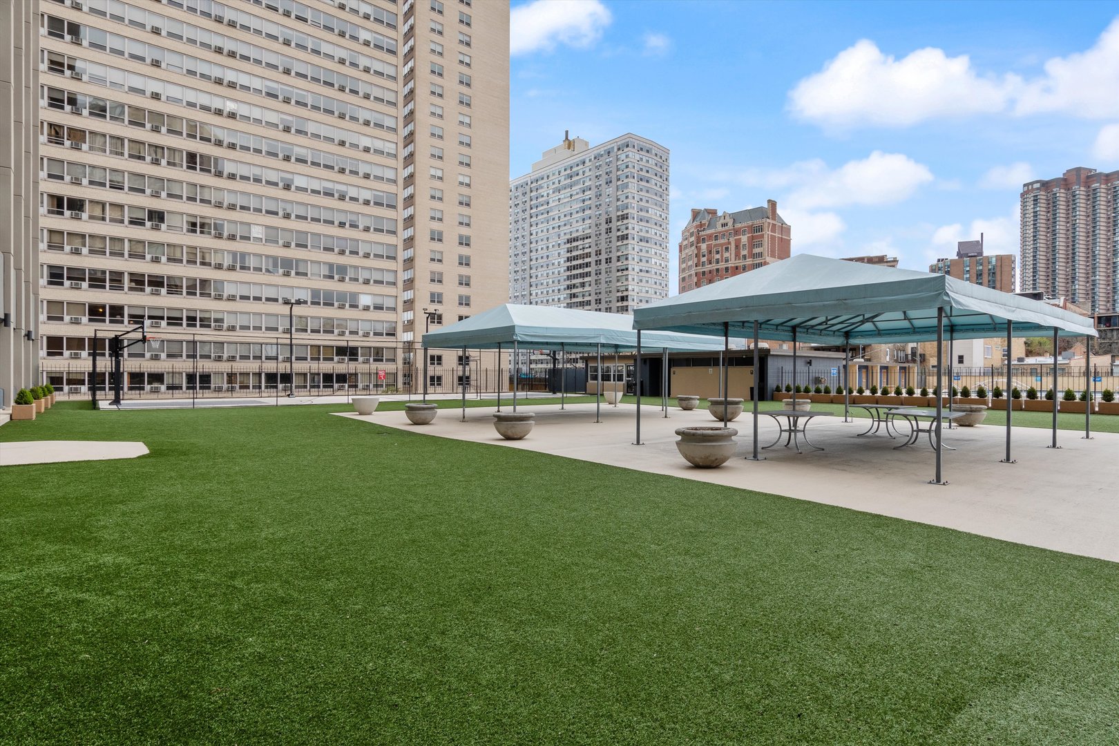 655 W Irving Park Road Unit: 2211
