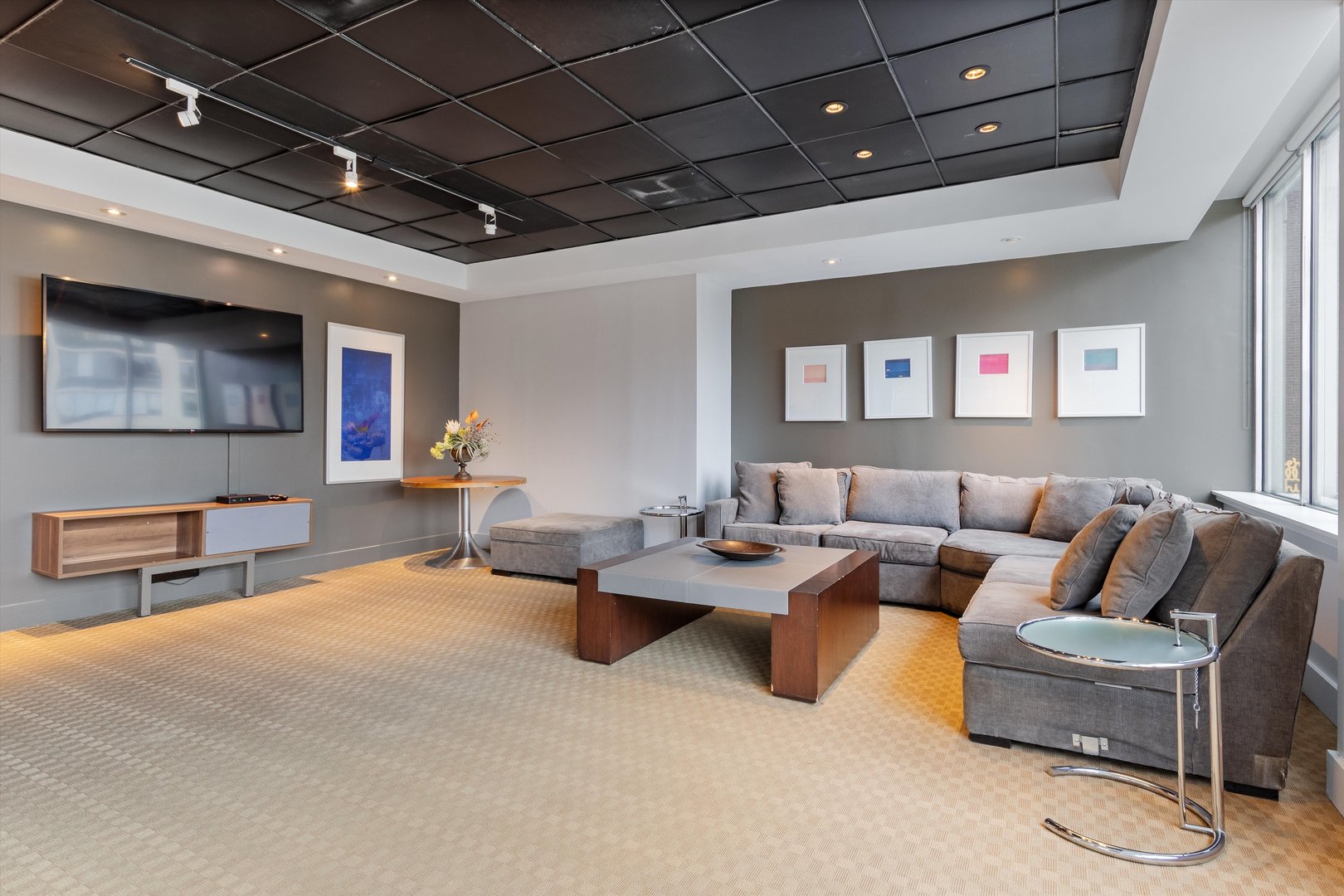 655 W Irving Park Road Unit: 2211