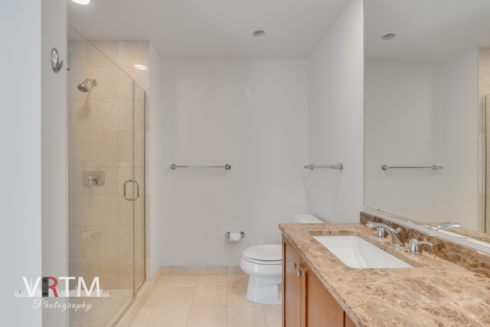 60 E MONROE Street Unit: 5003