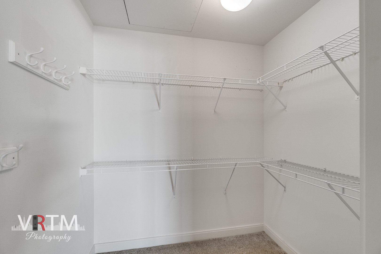 60 E MONROE Street Unit: 5003