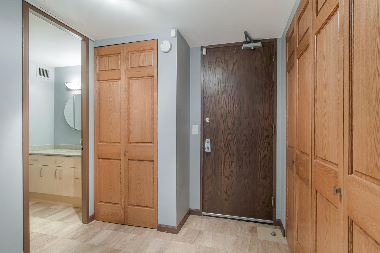 233 E Erie Street Unit: 1610