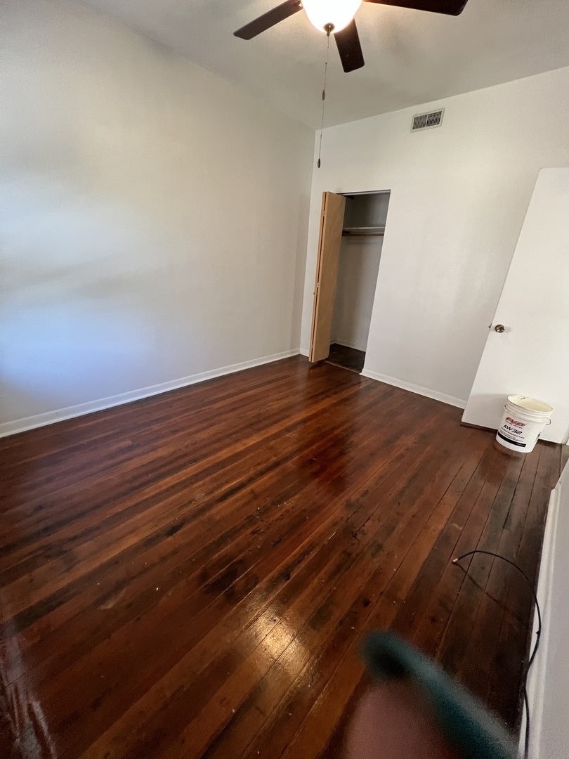 2724 W Chicago Avenue Unit: 2R