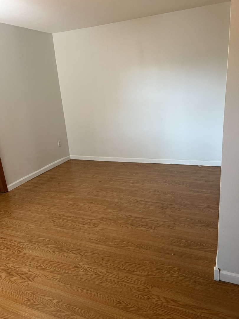 2724 W Chicago Avenue Unit: 1R
