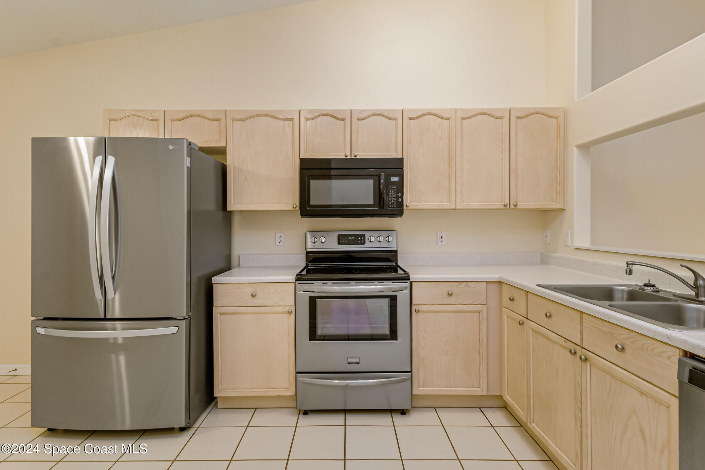 75 Coral Sea Way, 13