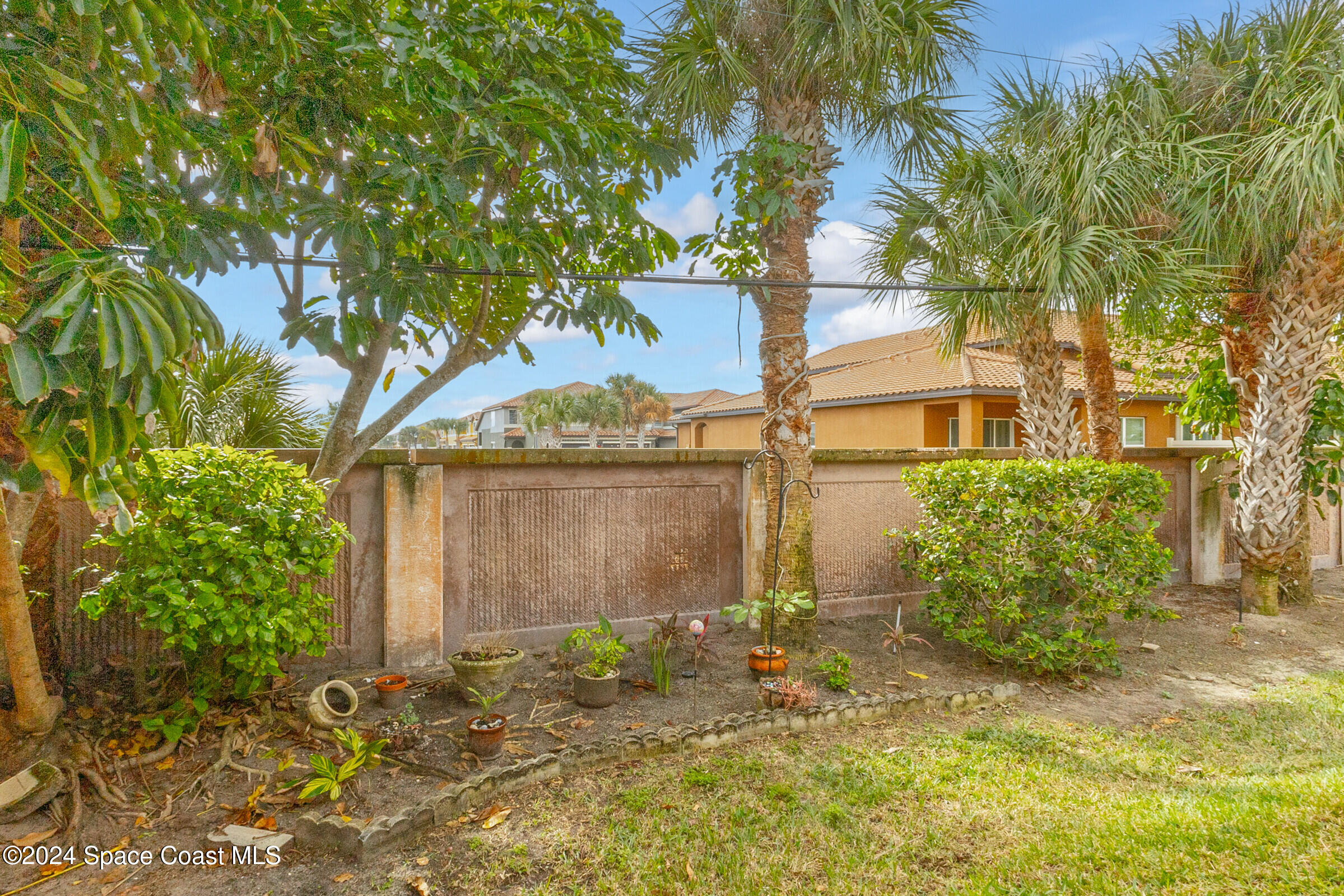 75 Coral Sea Way, 13