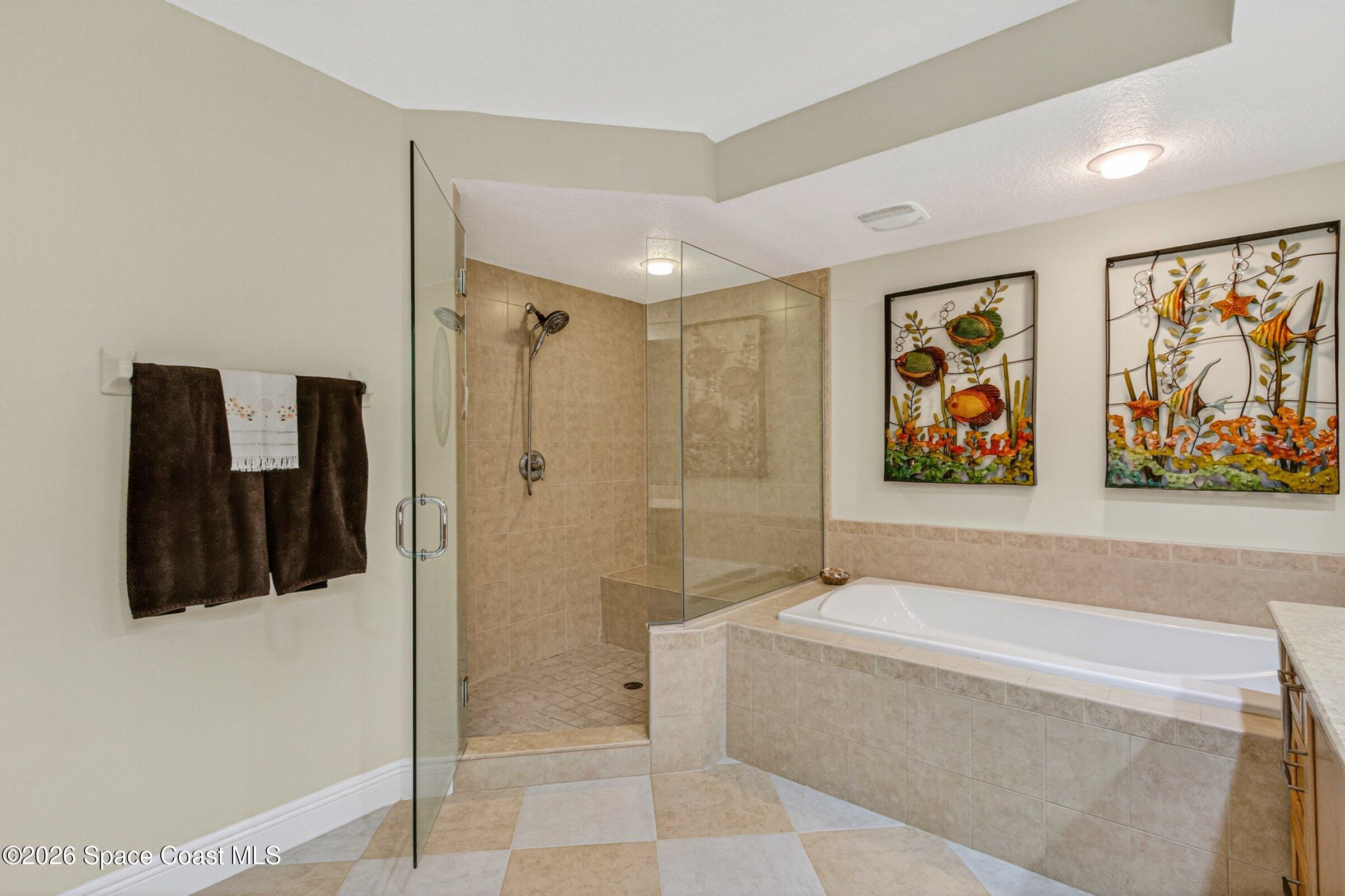 410 Hayes Avenue 303