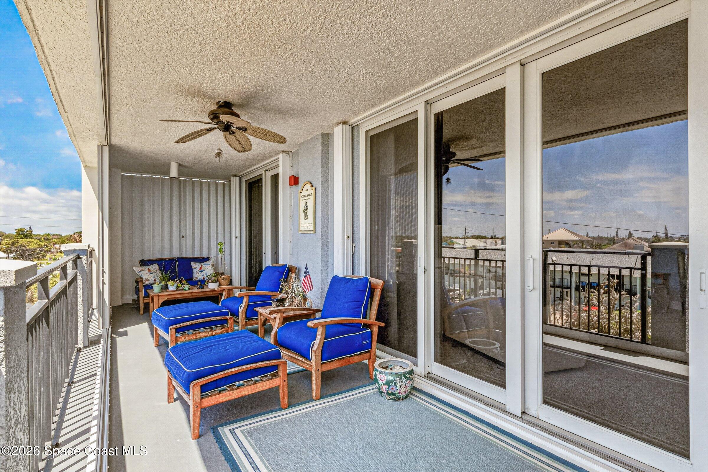 410 Hayes Avenue 303