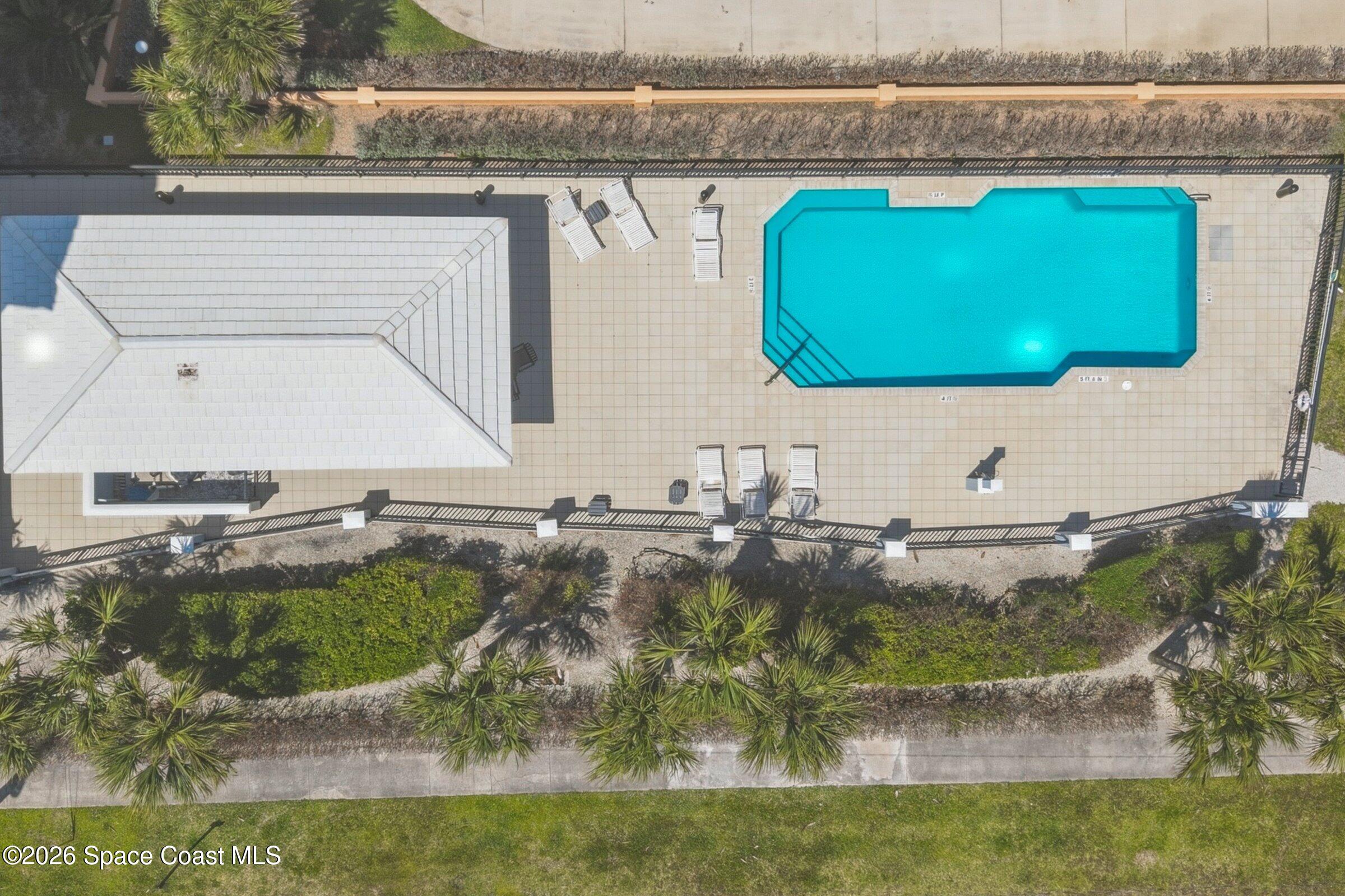 410 Hayes Avenue 303