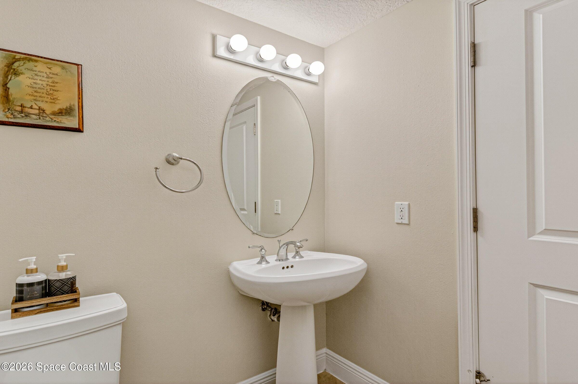 410 Hayes Avenue 303