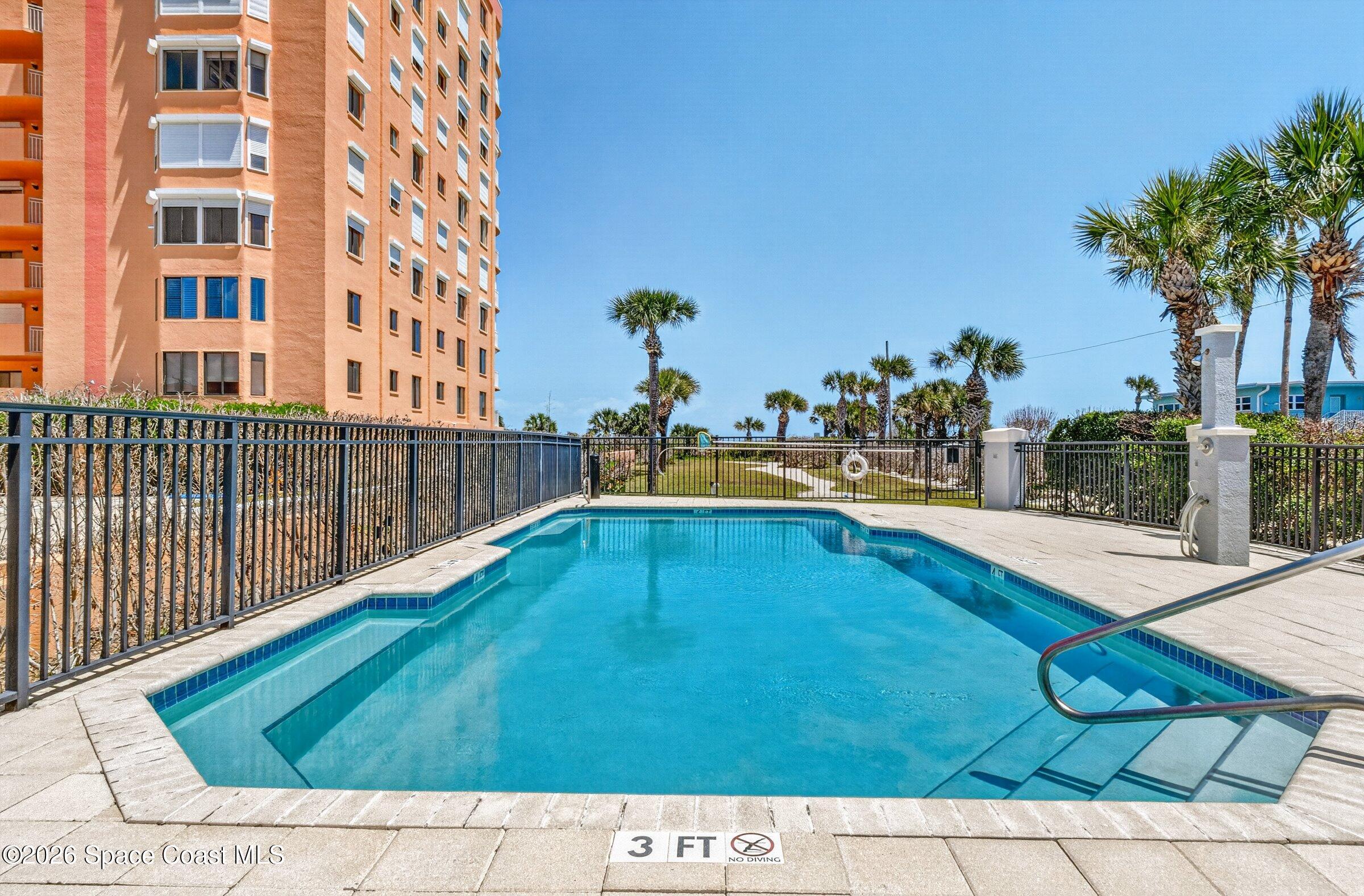 410 Hayes Avenue 303