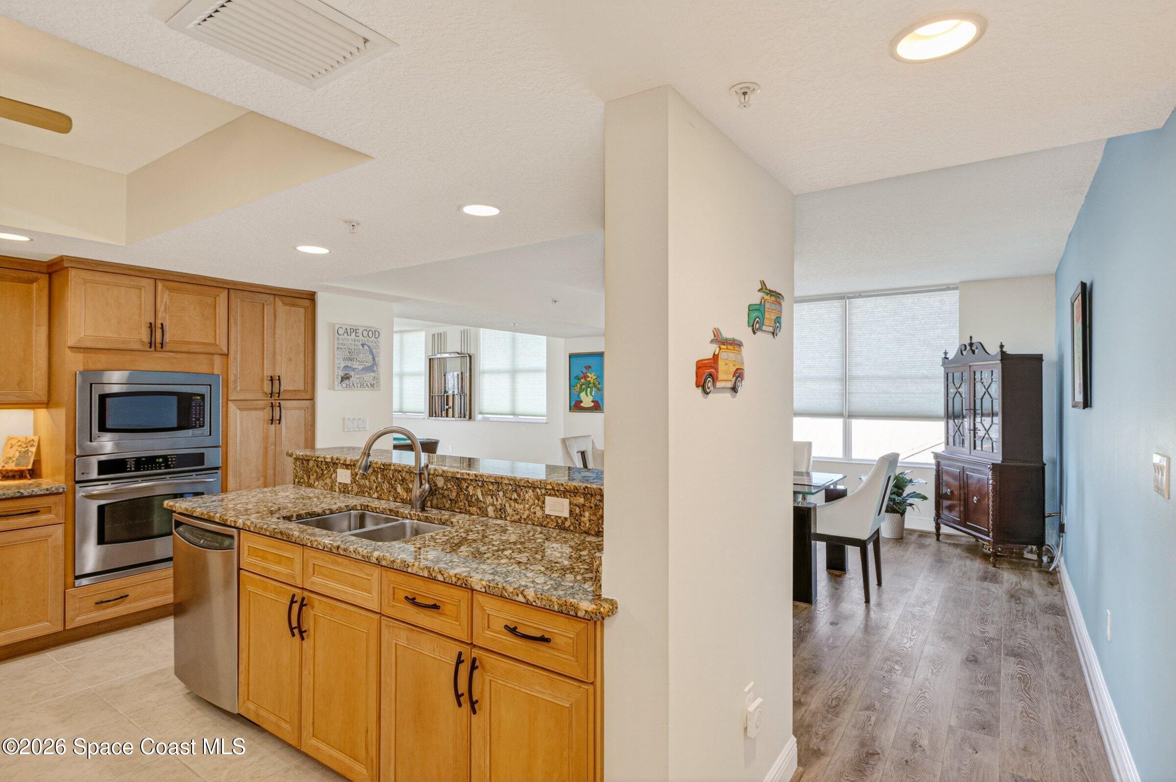 410 Hayes Avenue 303