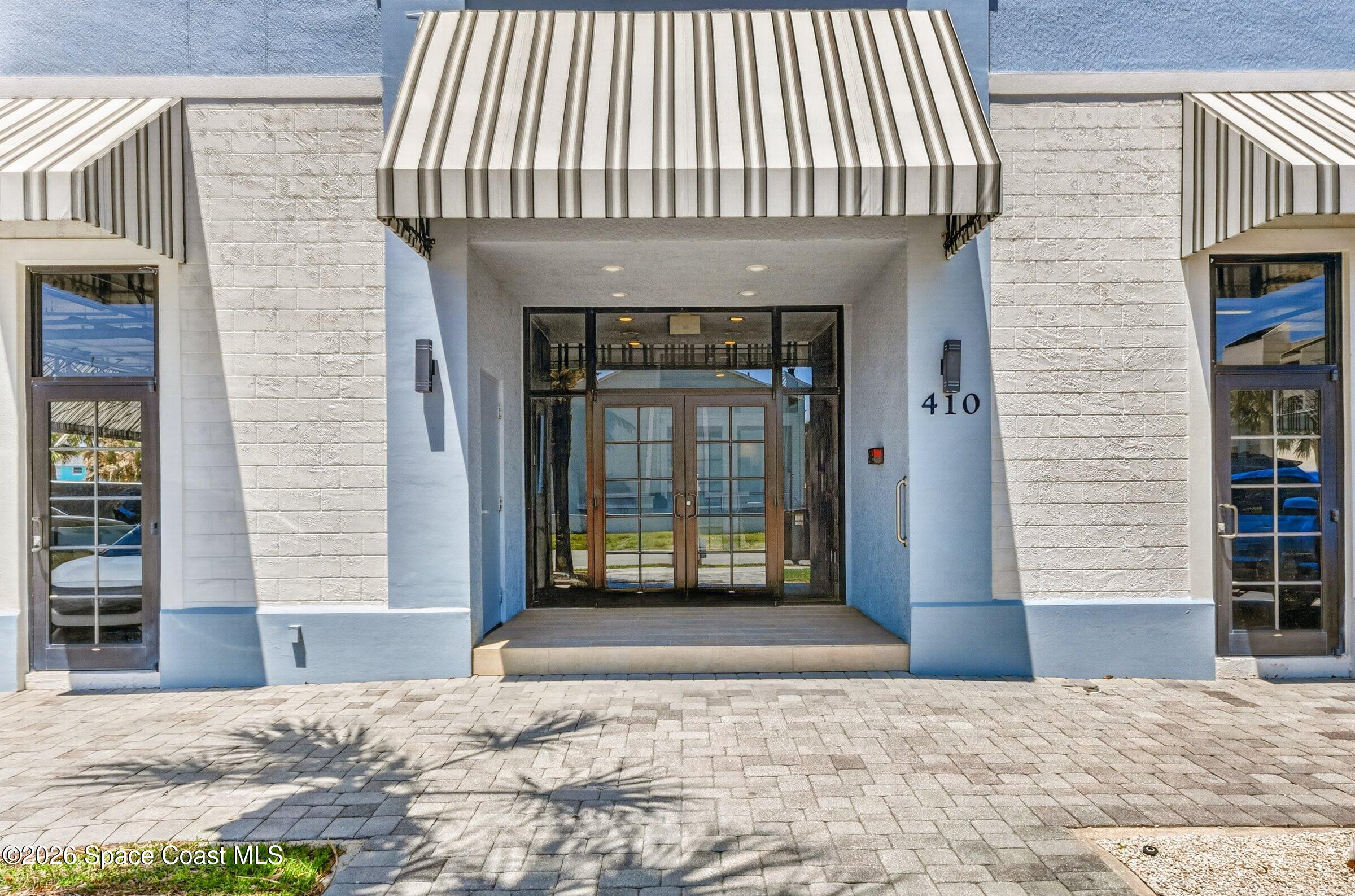 410 Hayes Avenue 303