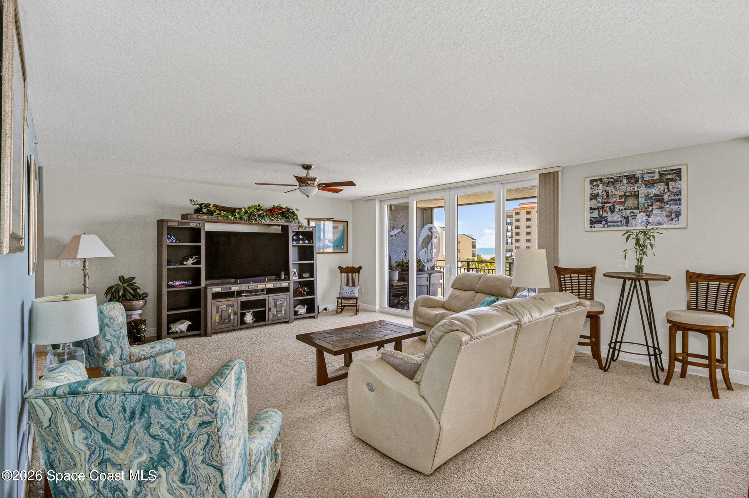 410 Hayes Avenue 303