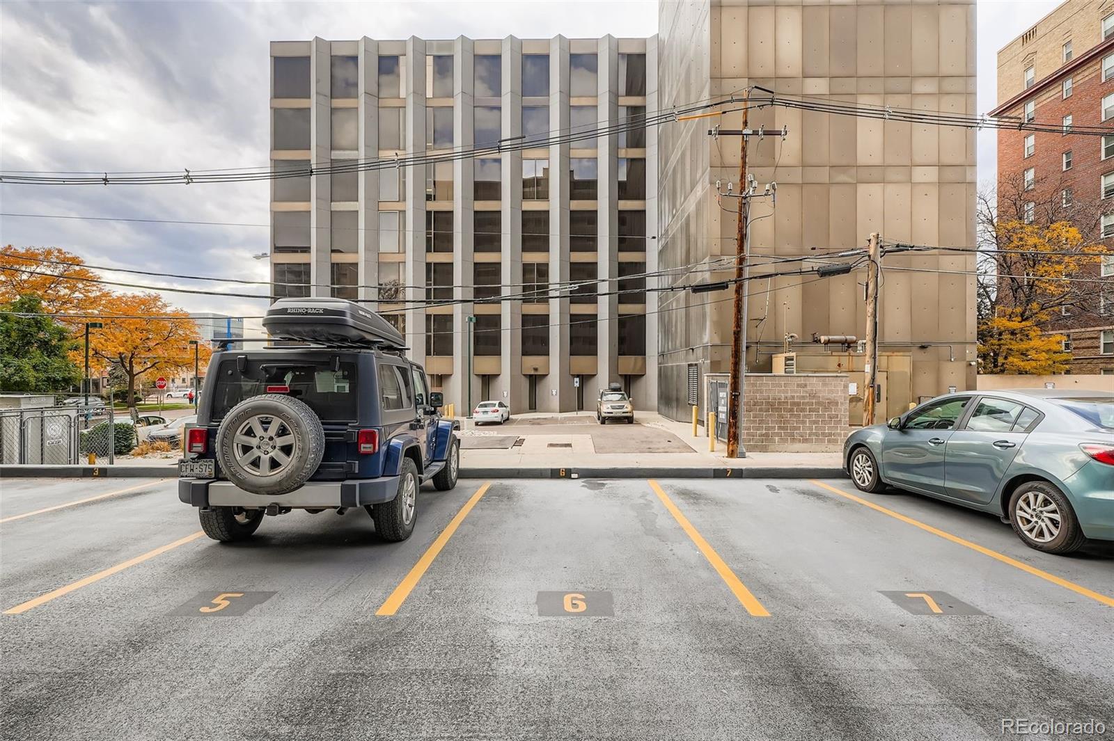 909 N Logan Street Unit: 5I