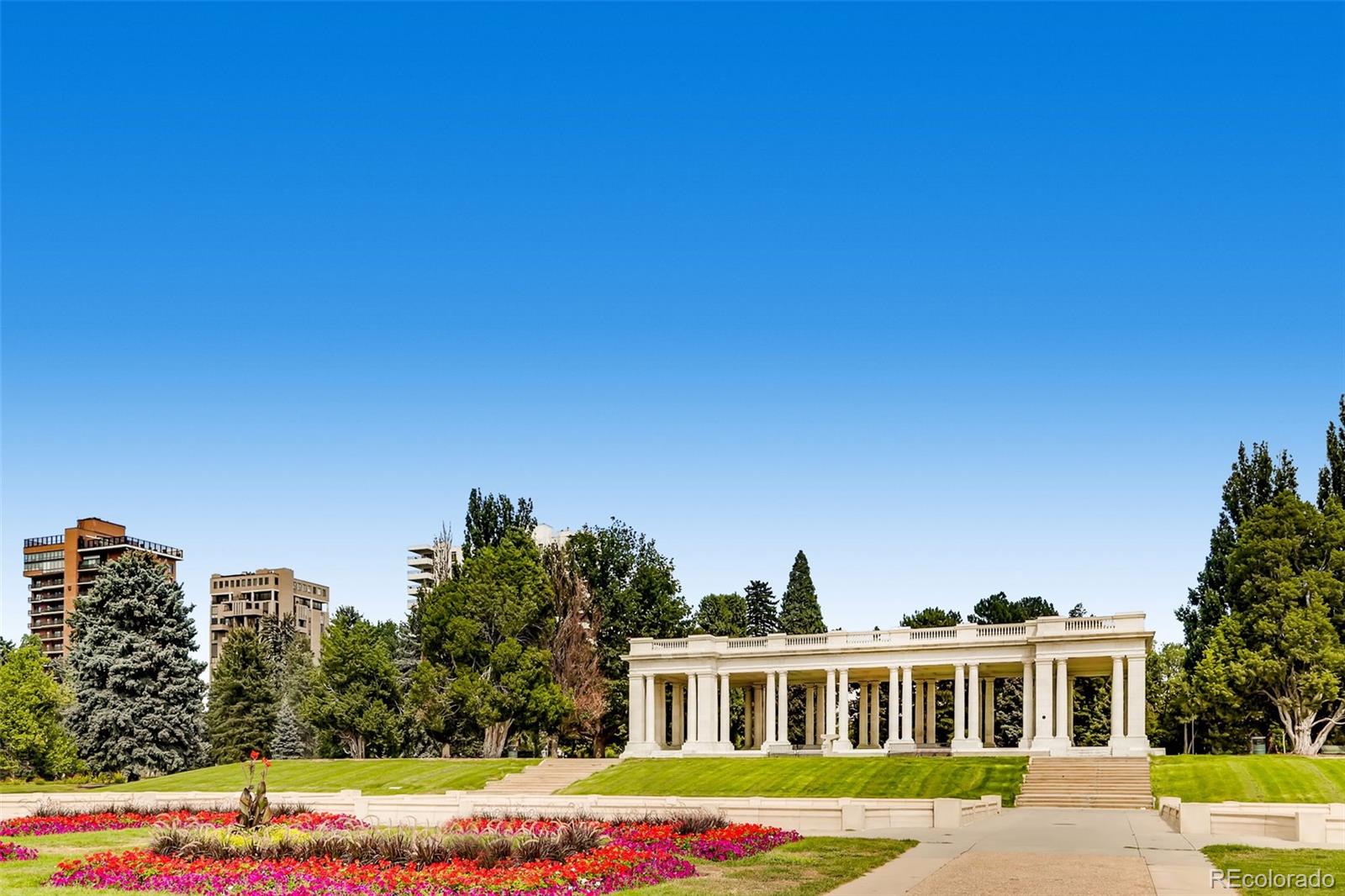 909 N Logan Street Unit: 5I