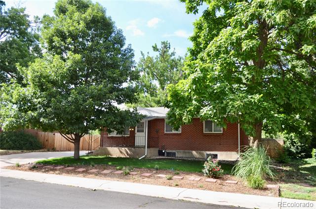 1075 W Princeton Place