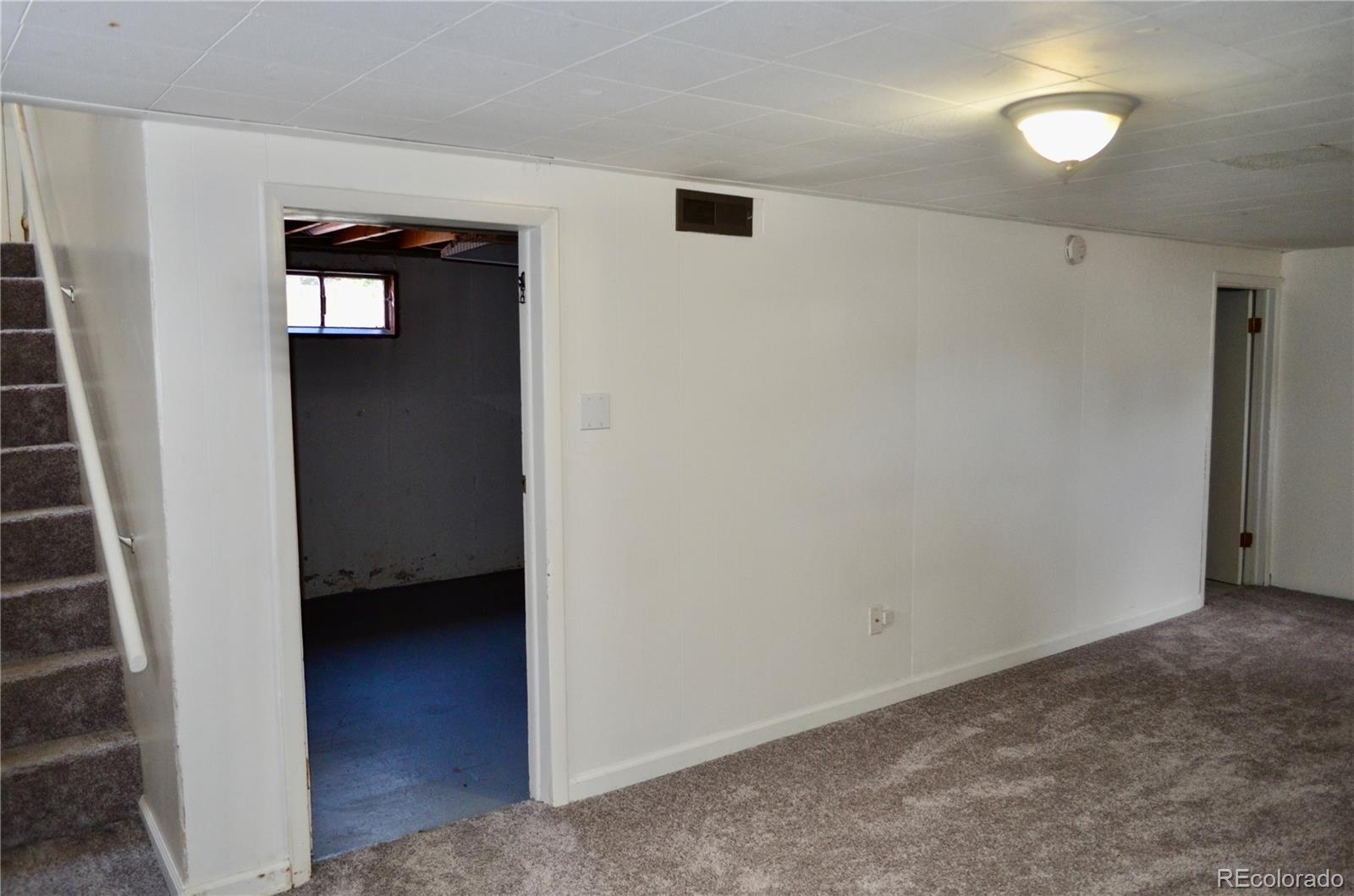 1075 W Princeton Place