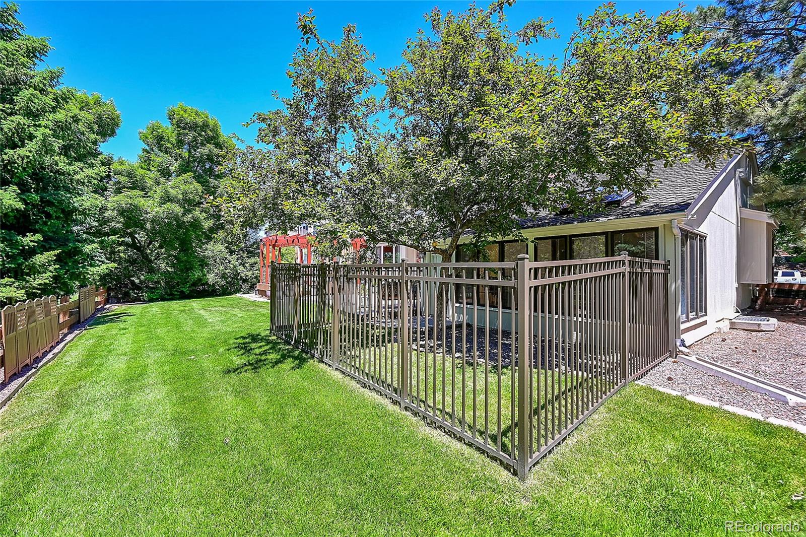 2474 Briarhurst Drive