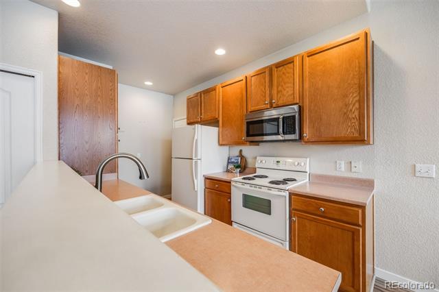 1430 Whitehall Drive Unit: 9A