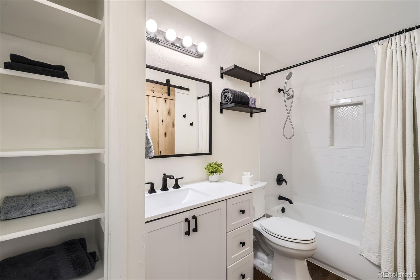 9713 W Chatfield Avenue Unit: H
